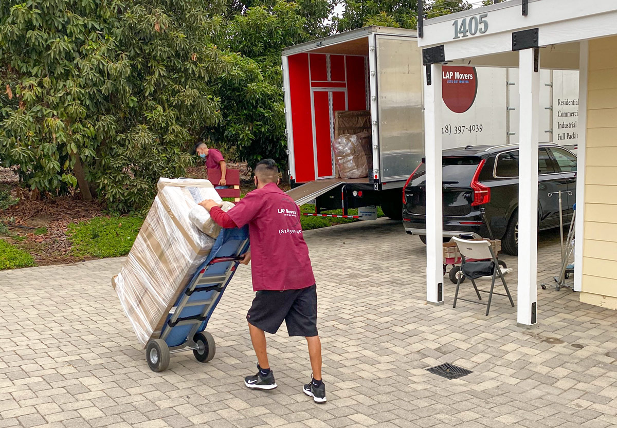 Movers Loading LAP movers truck